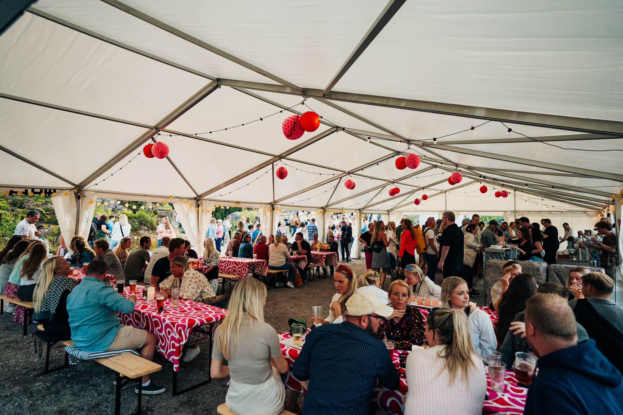 BRUDDET BAR Fjæreheia